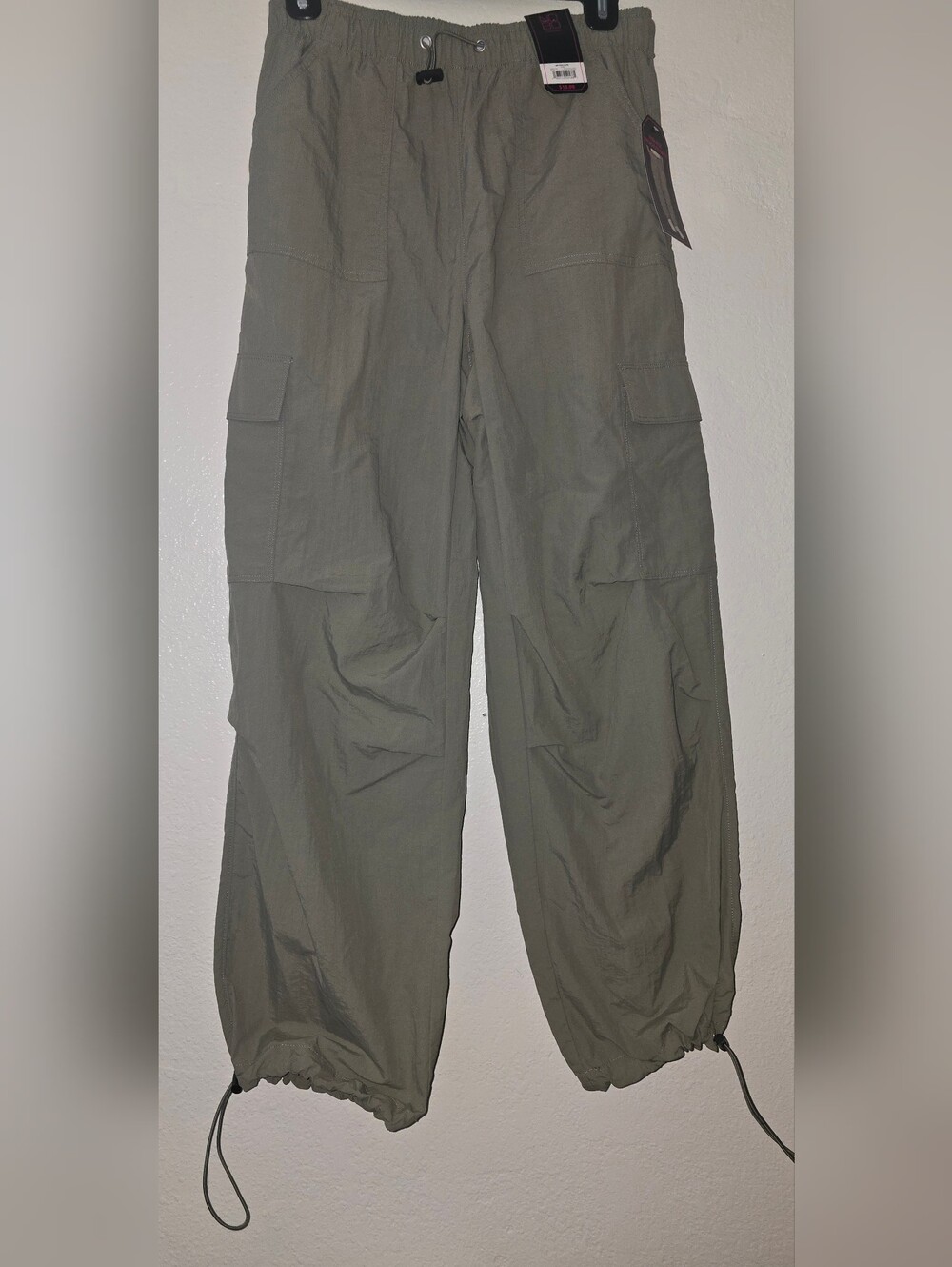 No Boundaries Olive Cargo Joggers with Drawstring Ankles